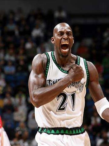  爱德华兹生涯新高森林狼爆冷击败爵士